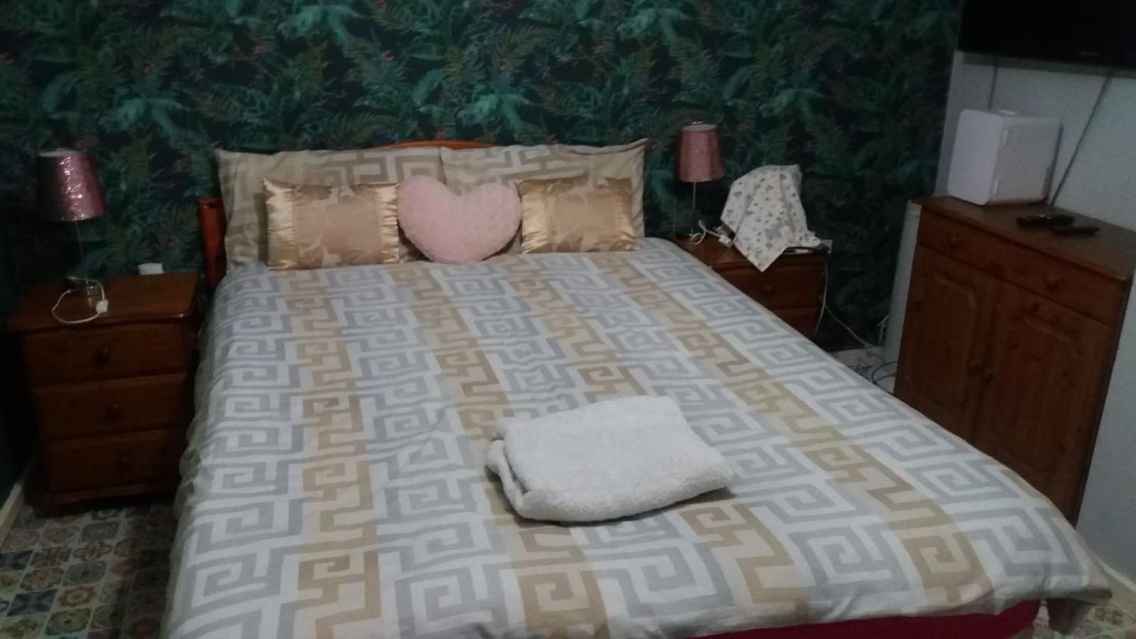 Spacious Double Room Located Within Walking Distance To Seaside And Town Dover Ngoại thất bức ảnh